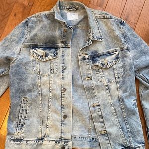 Like new old navy mens denim jacket